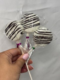 cake puck 1